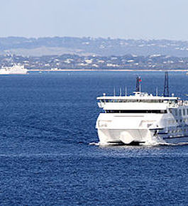 Sea Road Queenscliff Sorrento Ferries on Port Phillip Bay